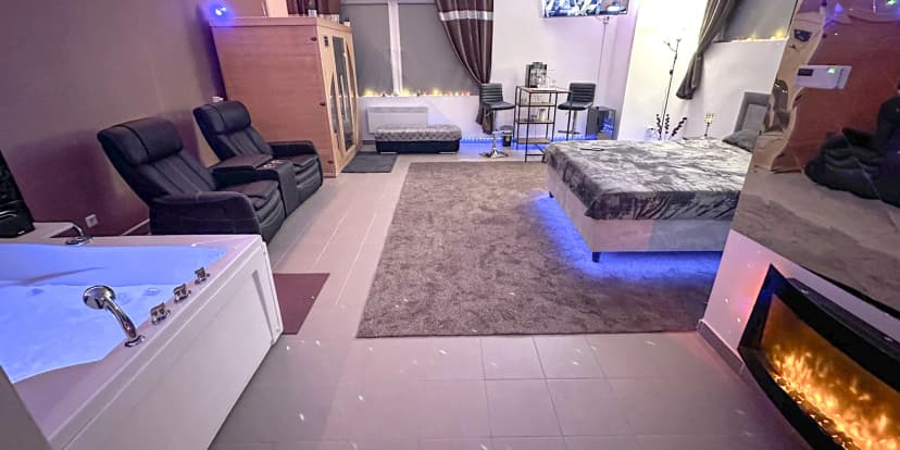 180 min. privátního wellness vč. občerstvení a minibaru pro 2 osoby